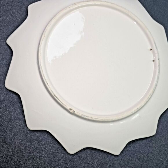 Caesars Indiana Collectible Ceramic Plate Fanned Hearts Cards Casino Decor Gift - Picture 2 of 10